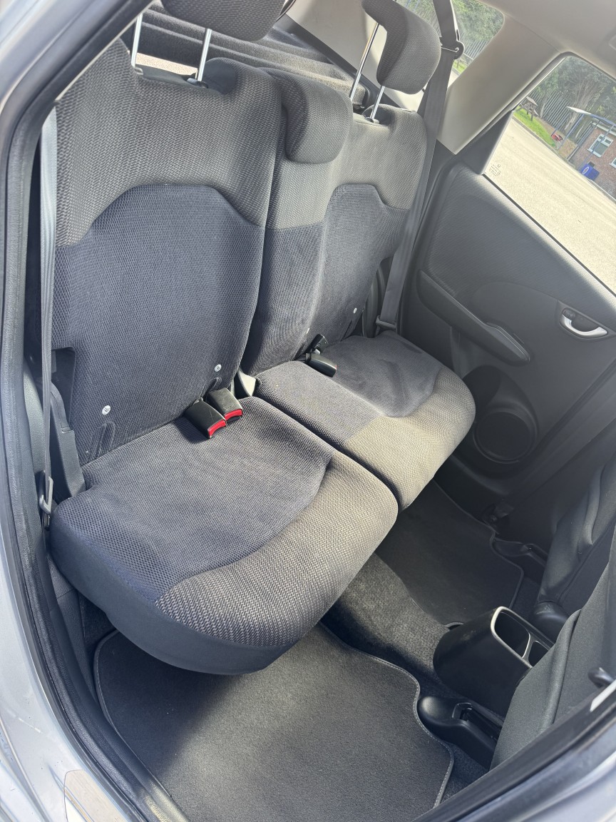 Used Honda Jazz 2013 for sale - 77438289: Photo 12