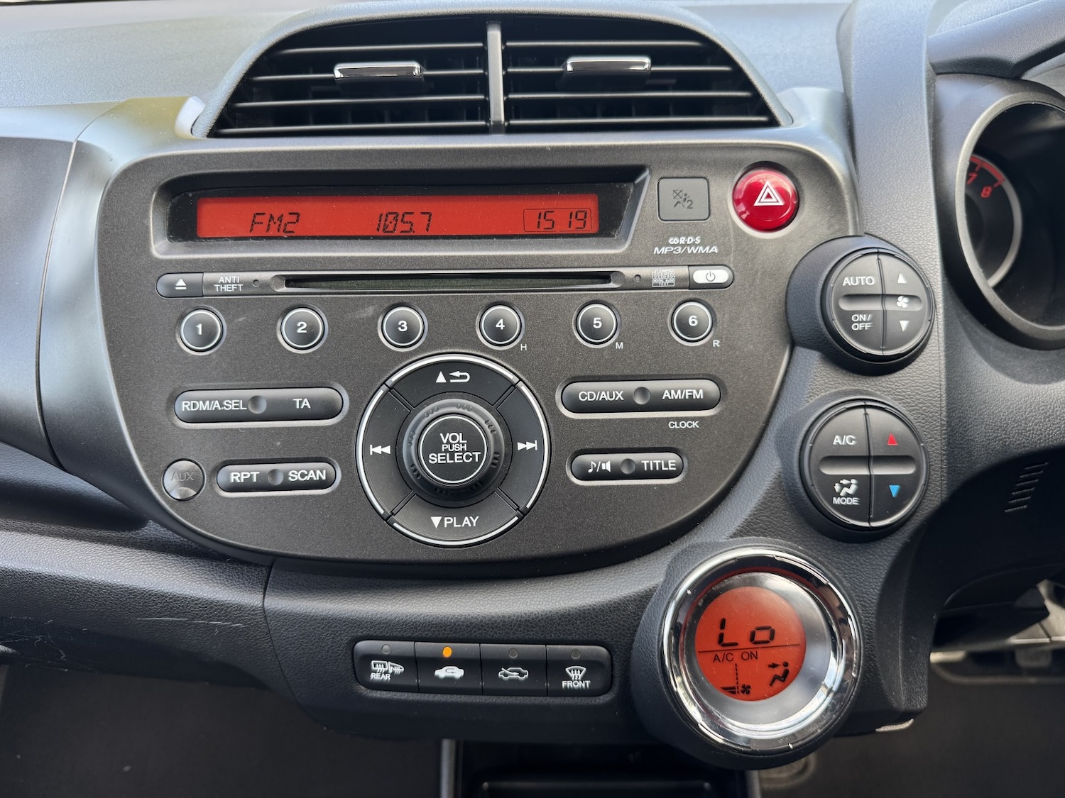 Used Honda Jazz 2013 for sale - 77438289: Photo 7