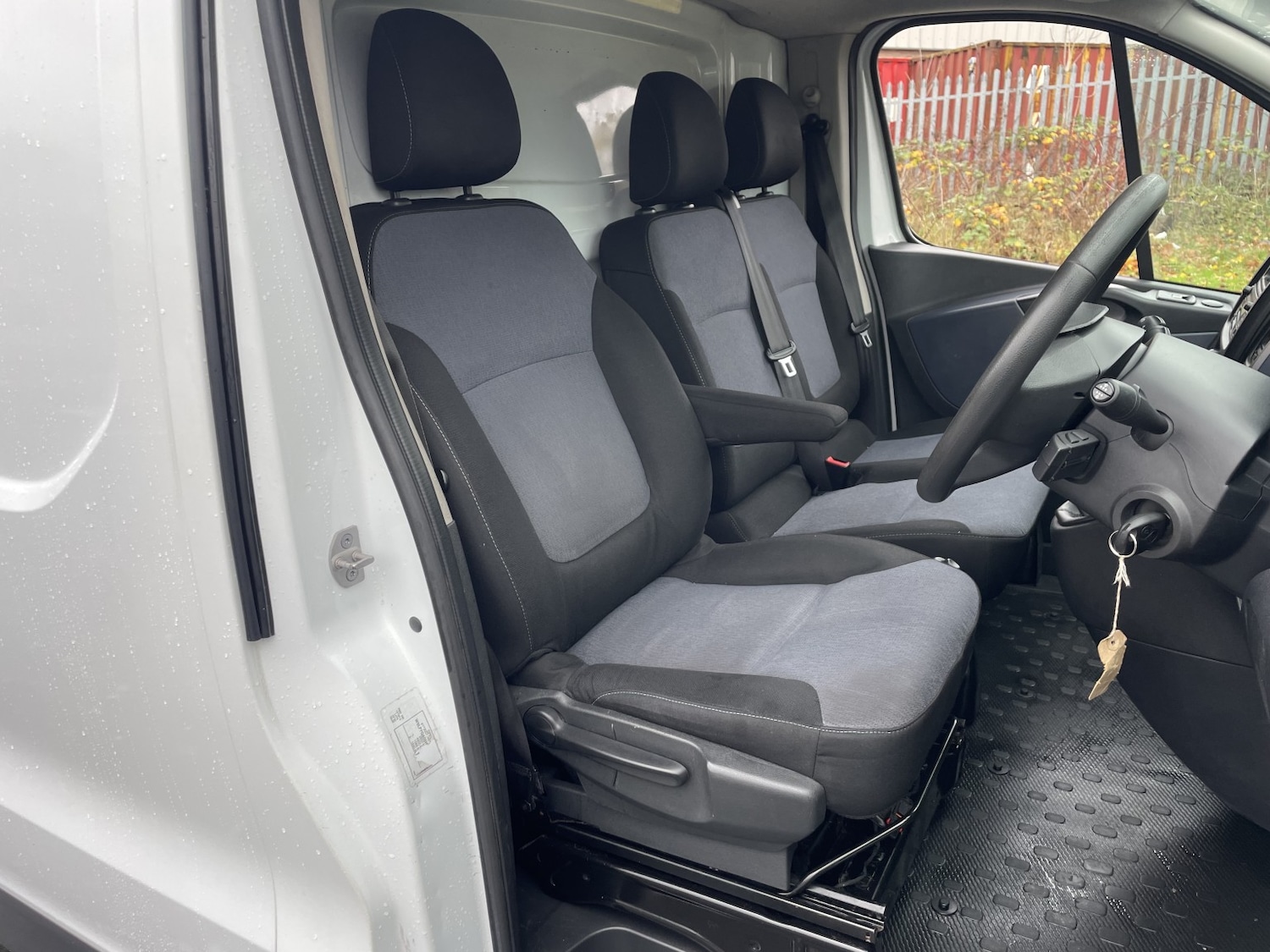 Used Vauxhall Vivaro 2016 for sale - 77264551: Photo 14