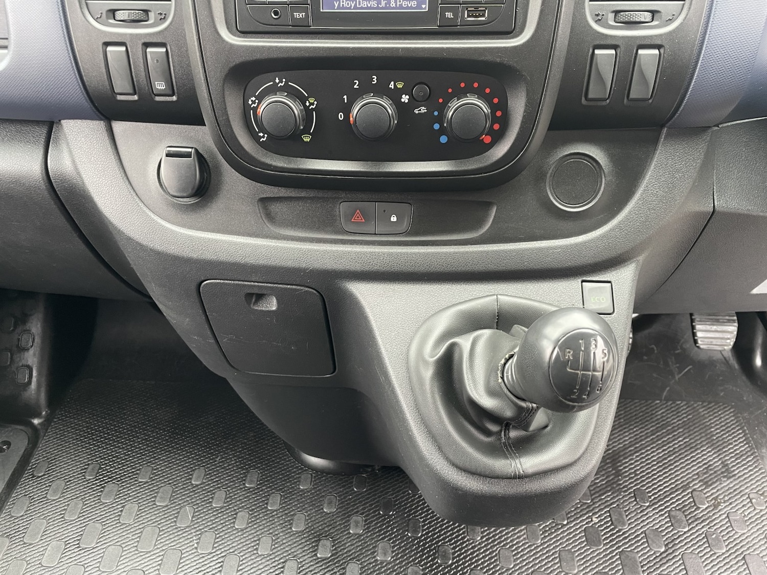 Used Vauxhall Vivaro 2016 for sale - 77264551: Photo 19