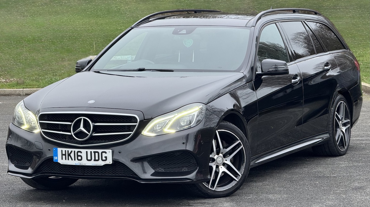 Used Mercedes-Benz E Class 2016 for sale - 77906556: Photo 2