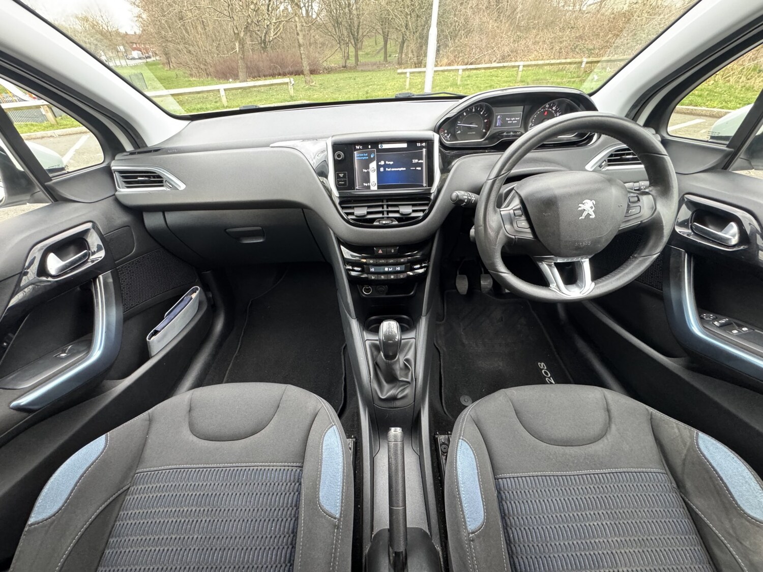 Used Peugeot 208 2012 for sale - 77813146: Photo 5