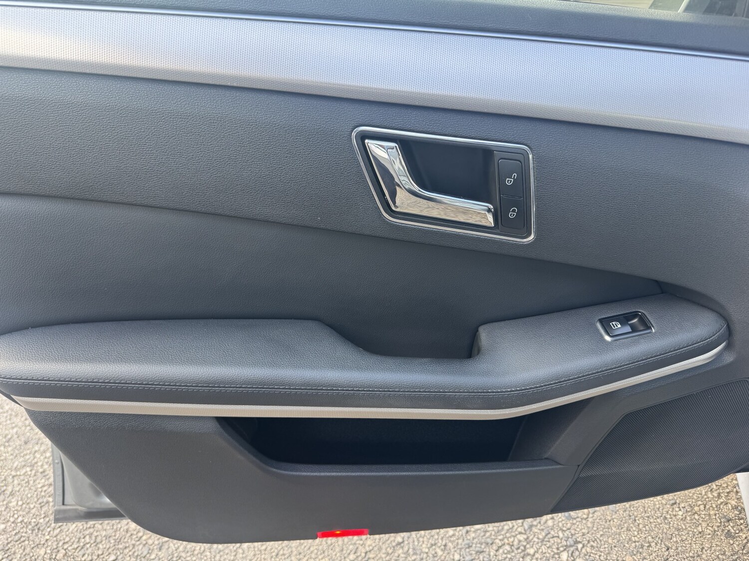 Used Mercedes-Benz E Class 2010 for sale - 77264552: Photo 12