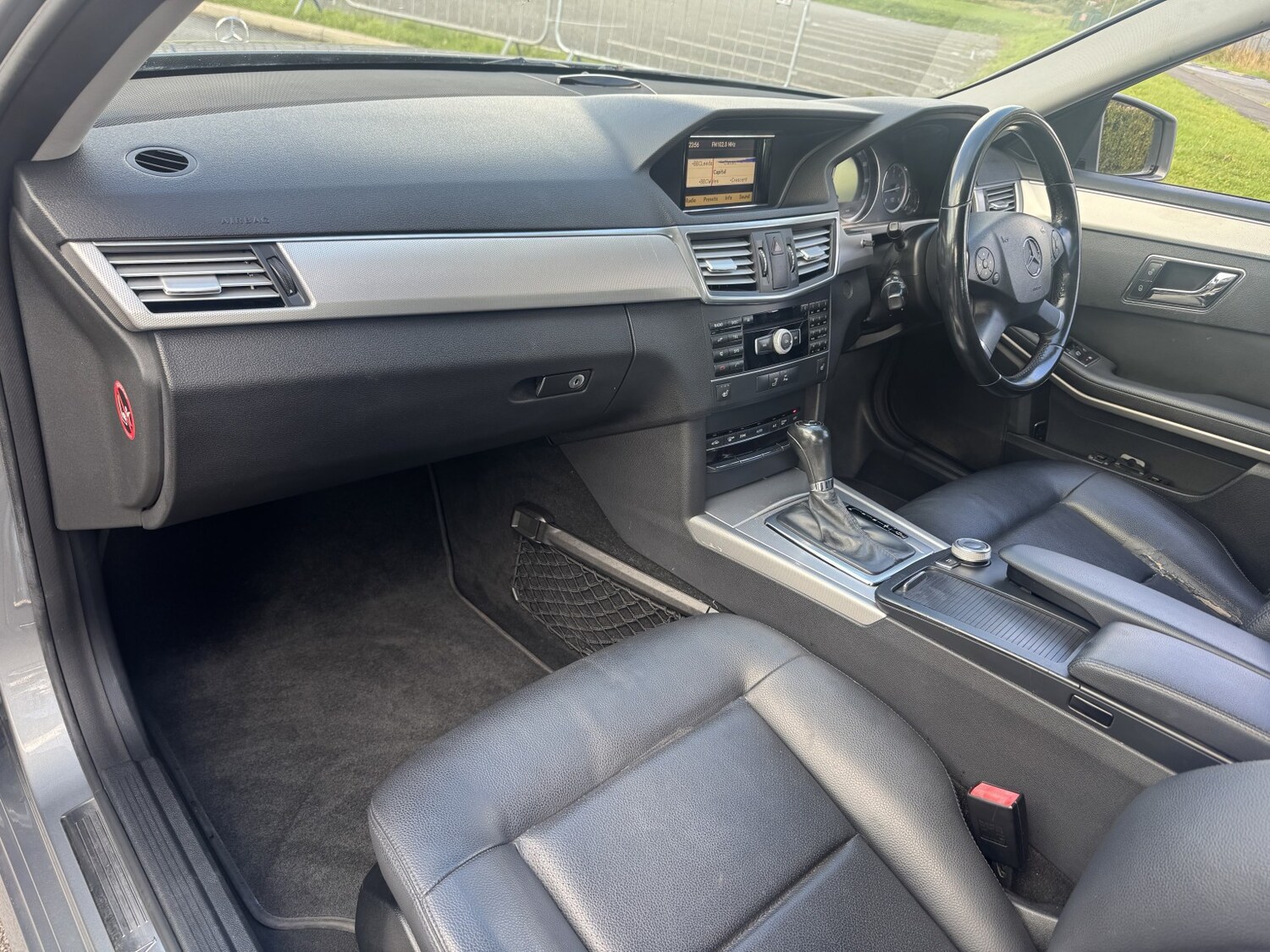 Used Mercedes-Benz E Class 2010 for sale - 77264552: Photo 13