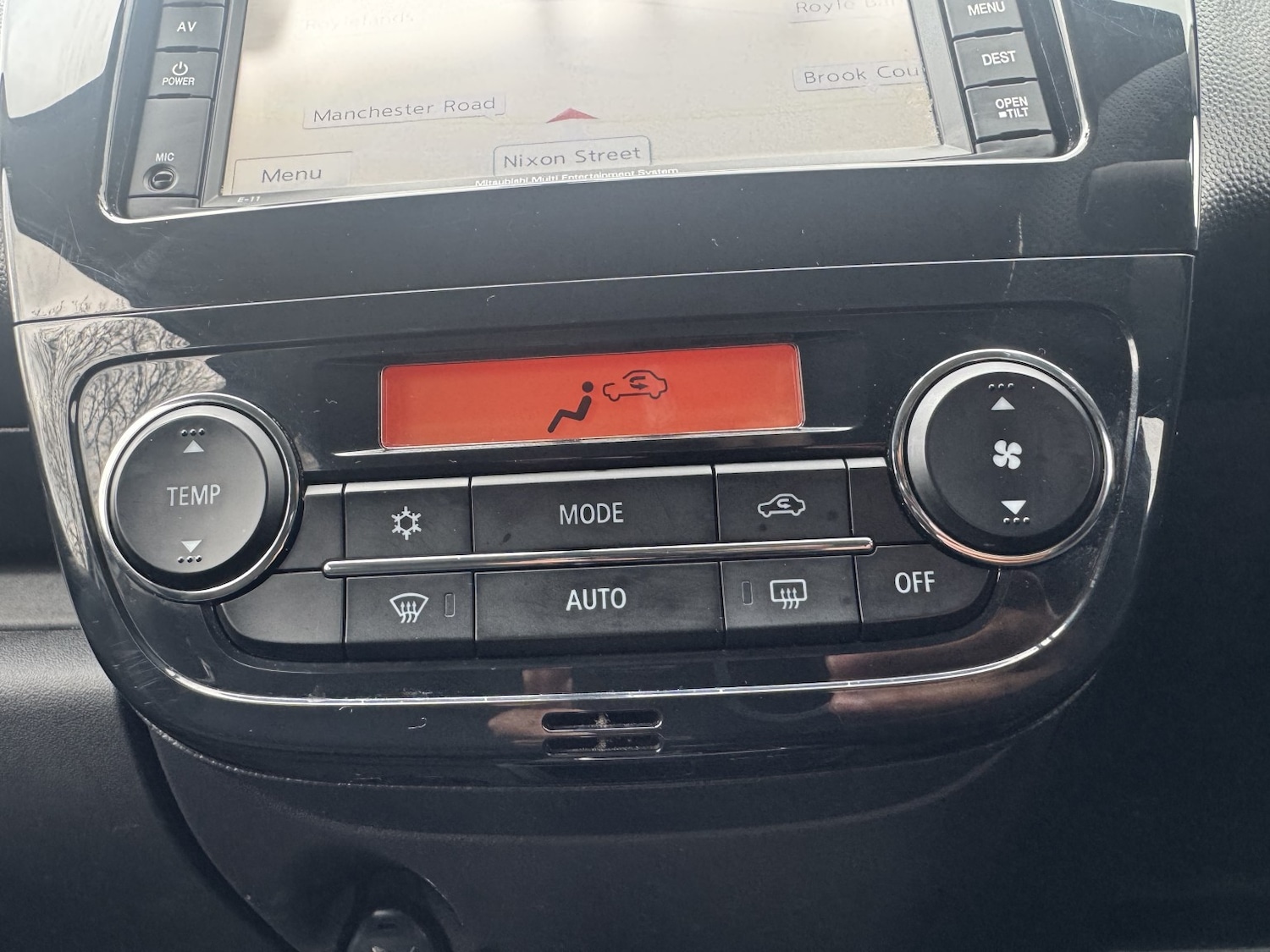 Used Mitsubishi Mirage 2016 for sale - 77906542: Photo 8