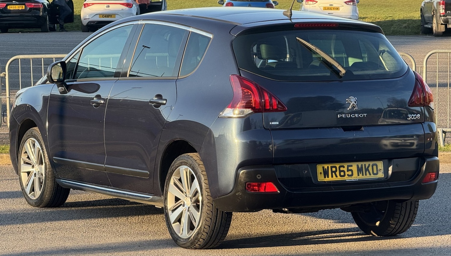Used Peugeot 3008 2015 for sale - 77438292: Photo 3