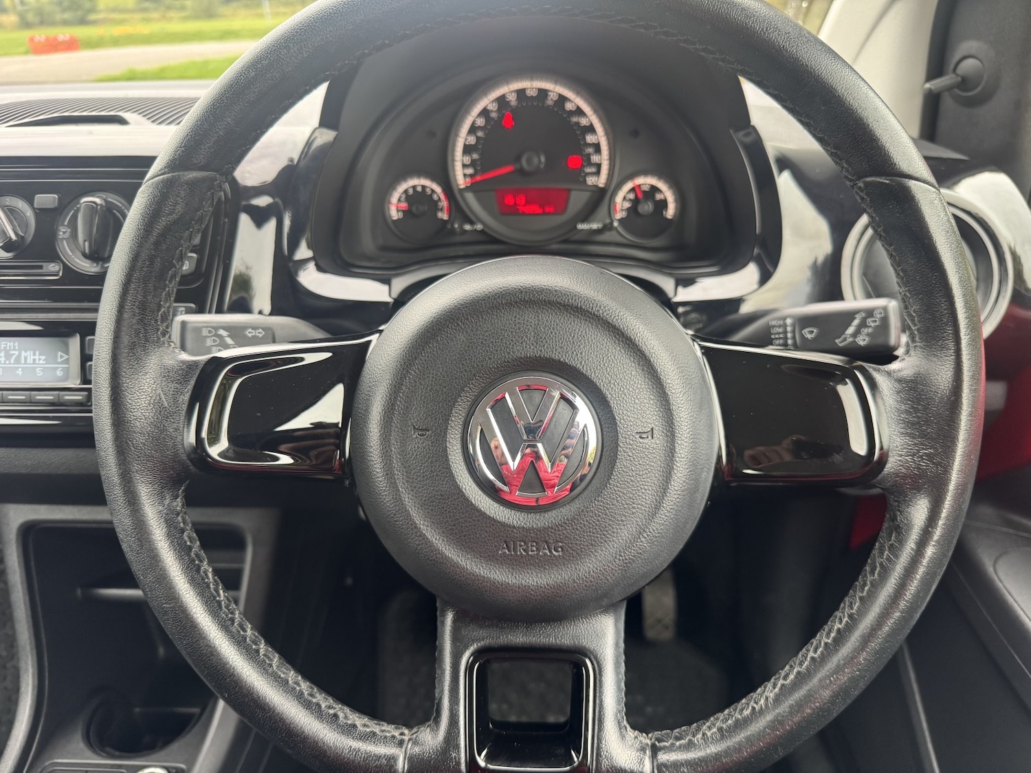 Used Volkswagen up! 2015 for sale - 77264549: Photo 10