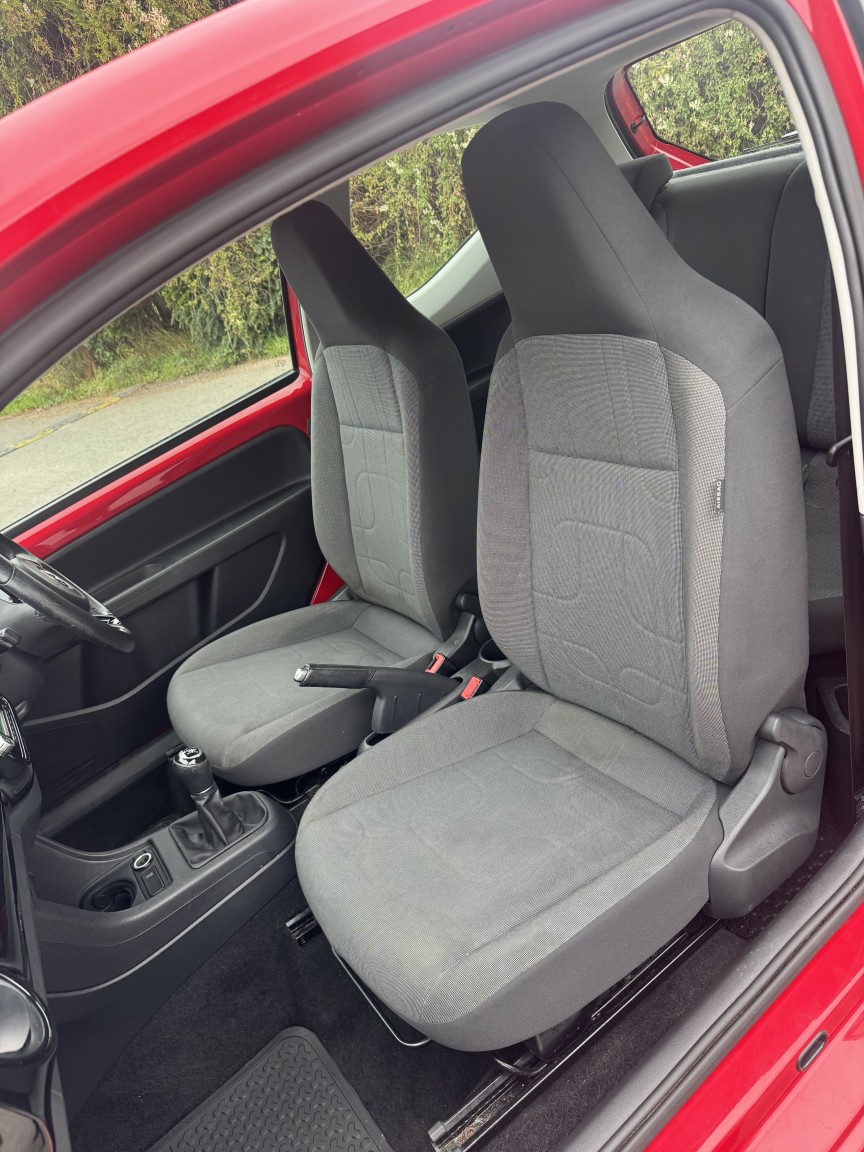 Used Volkswagen up! 2015 for sale - 77264549: Photo 14