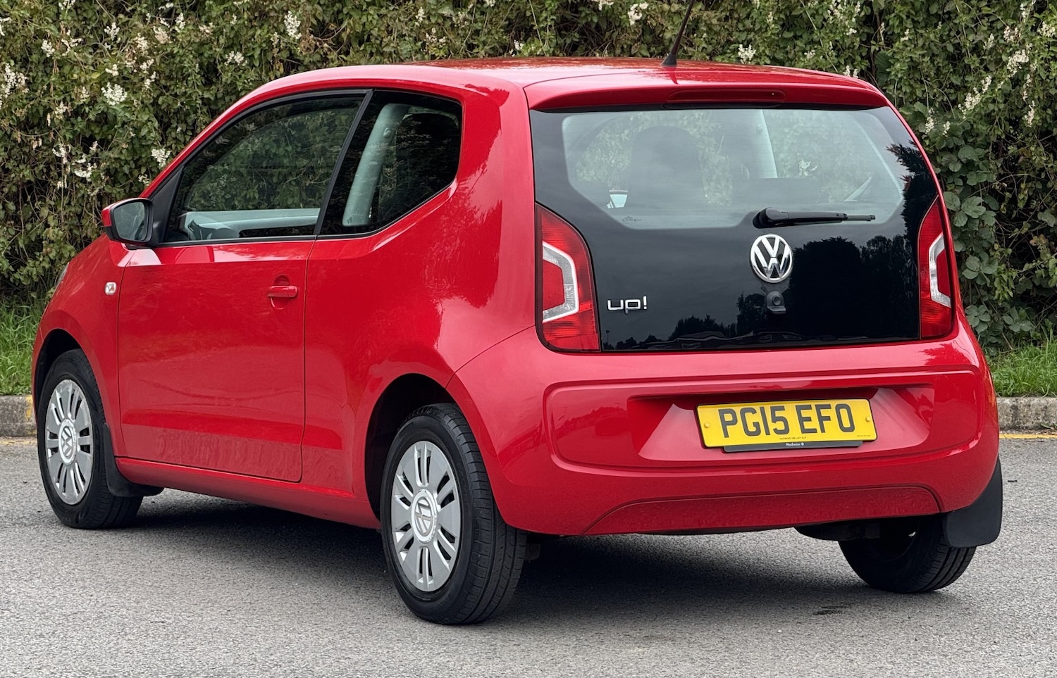 Used Volkswagen up! 2015 for sale - 77264549: Photo 3