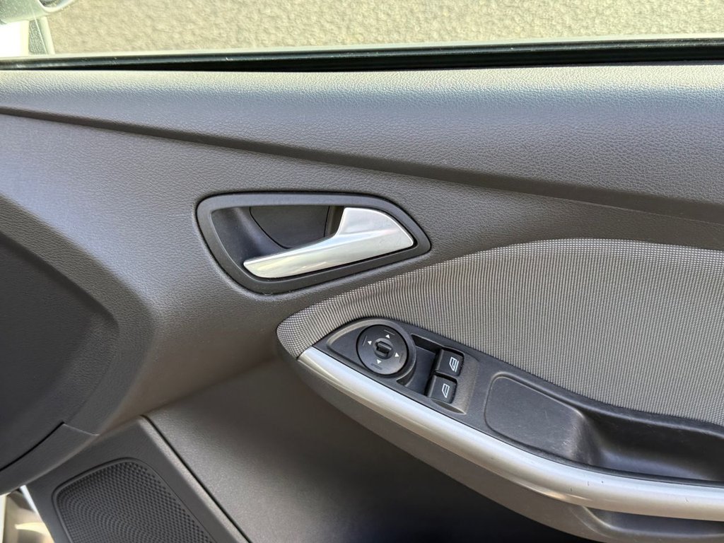 Used Ford Focus 2014 for sale - 77263584: Photo 21
