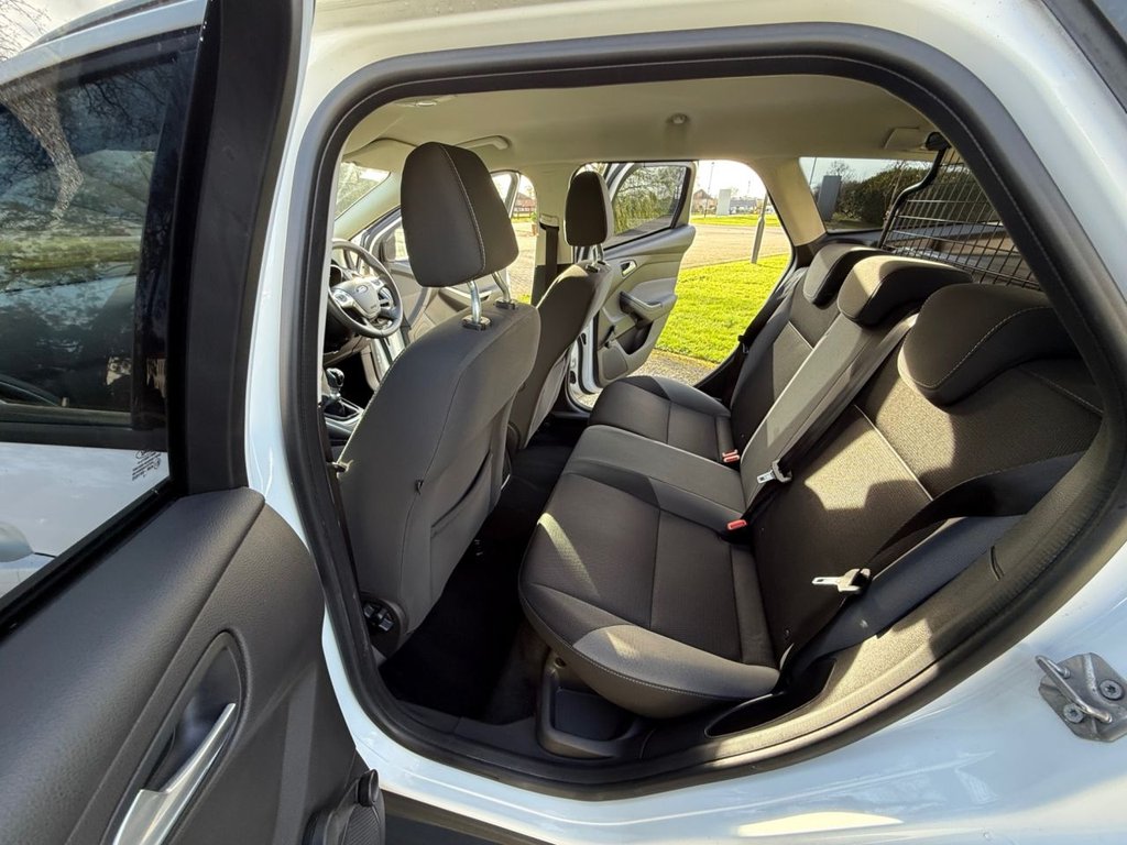 Used Ford Focus 2014 for sale - 77263584: Photo 26