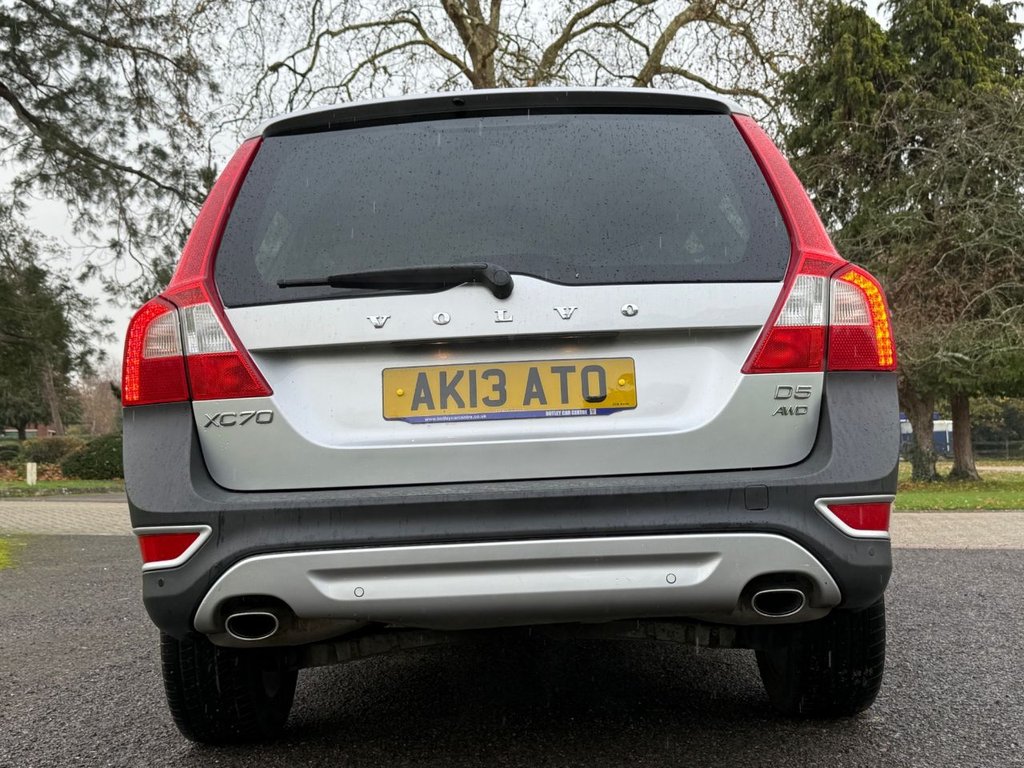 Used Volvo XC70 2013 for sale - 76617932: Photo 14