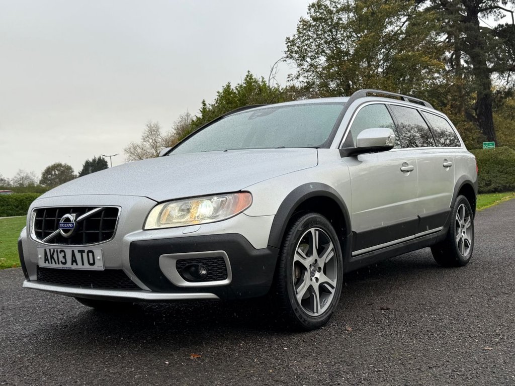 Used Volvo XC70 2013 for sale - 76617932: Photo 7