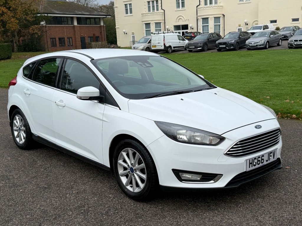 Used Ford Focus 2016 for sale - 76617535: Photo 1