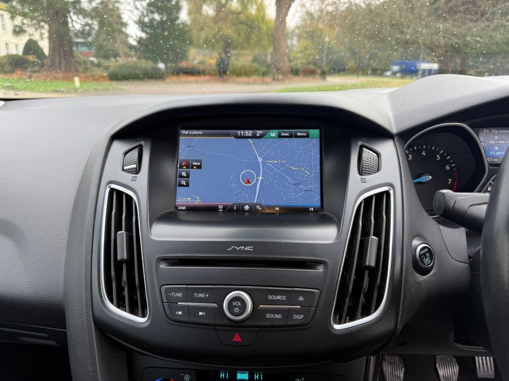 Used Ford Focus 2016 for sale - 76617535: Photo 2