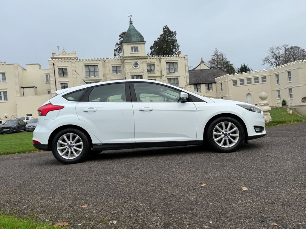 Used Ford Focus 2016 for sale - 76617535: Photo 4