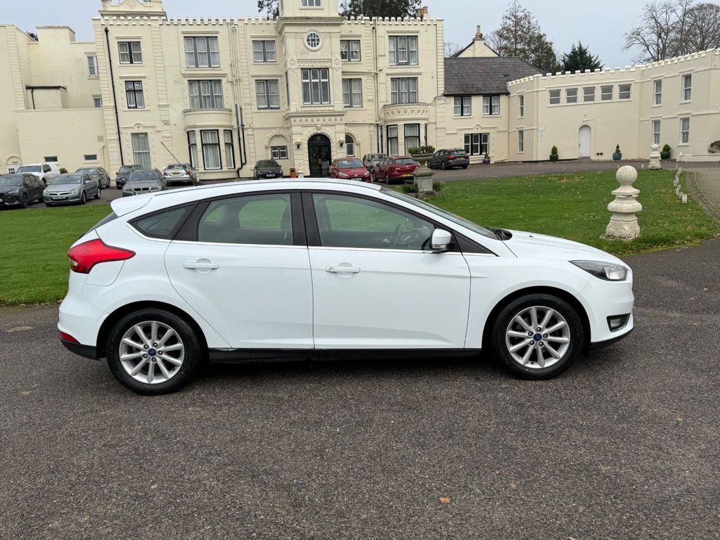 Used Ford Focus 2016 for sale - 76617535: Photo 5