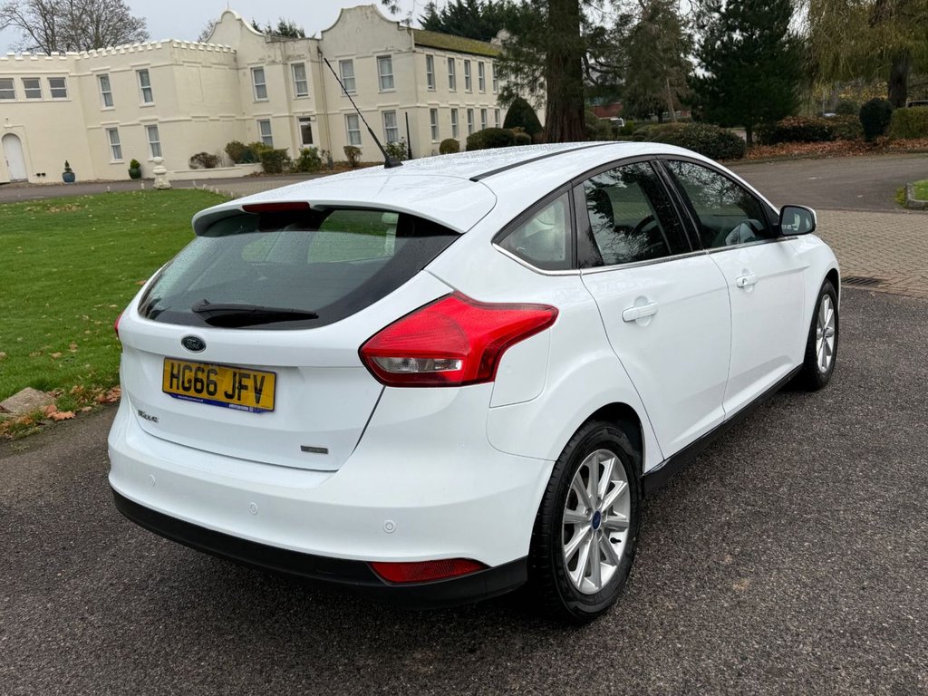 Used Ford Focus 2016 for sale - 76617535: Photo 6