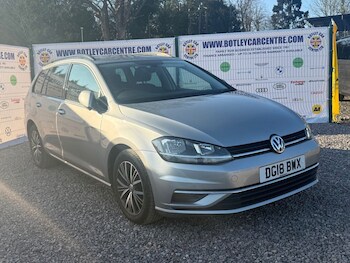 Used Volkswagen Golf 2018 for sale - 77748588: Photo