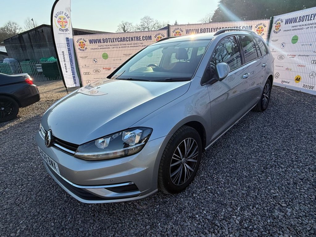 Used Volkswagen Golf 2018 for sale - 77748588: Photo 5