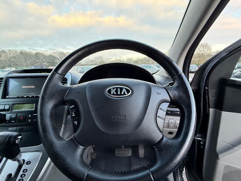 Used Kia Sedona 2010 for sale - 77806844: Photo 23