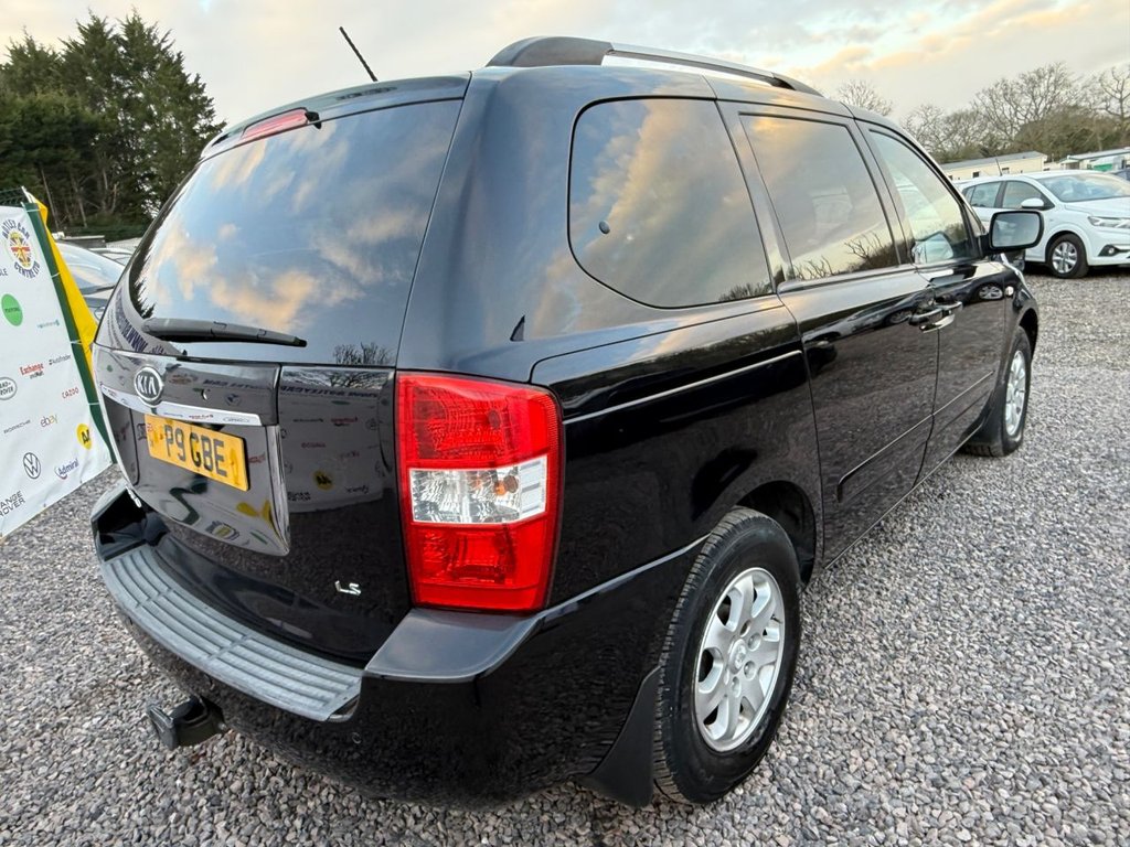 Used Kia Sedona 2010 for sale - 77806844: Photo 8