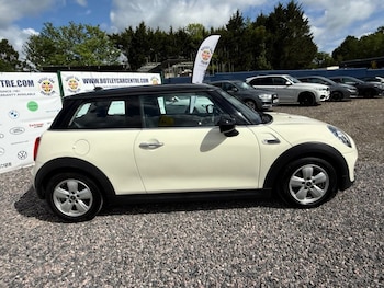Used MINI Hatch 2019 for sale - 78598057: Photo