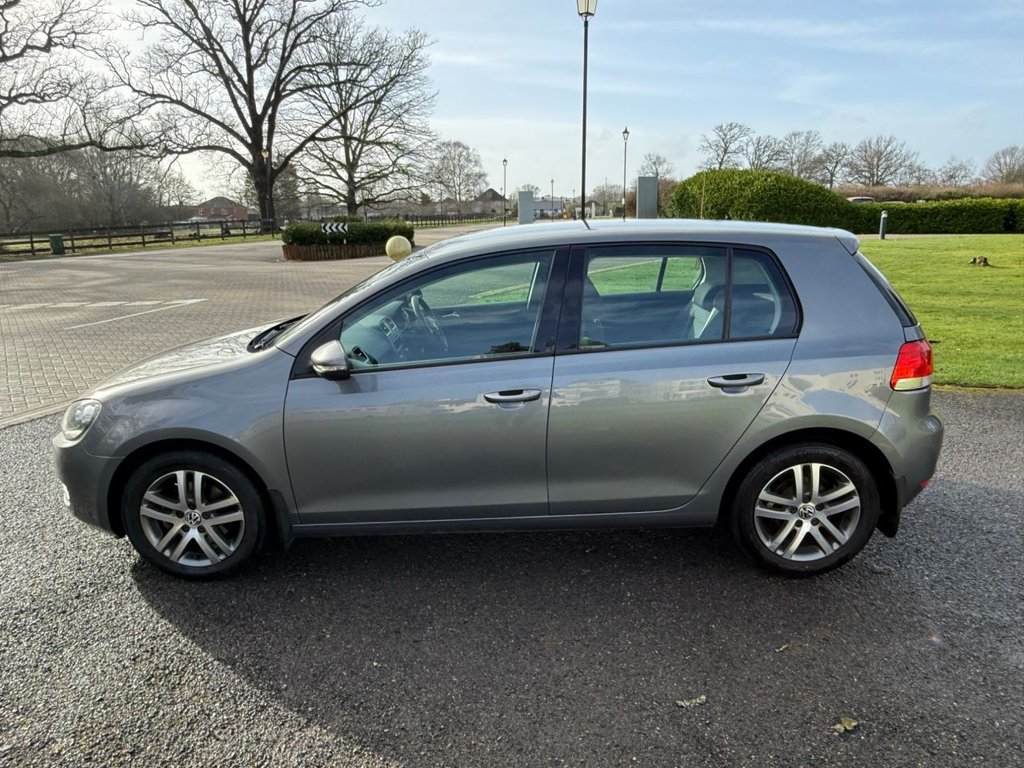 Used Volkswagen Golf 2009 for sale - 77407712: Photo 9