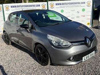 Used Renault Clio 2015 for sale - 79510859: Photo