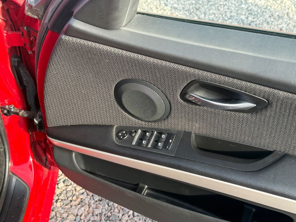 Used BMW 3 Series 2009 for sale - 77734432: Photo 18