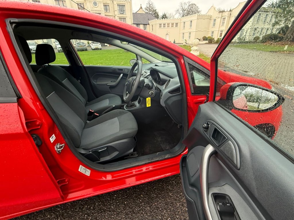 Used Ford Fiesta 2010 for sale - 76582805: Photo 20