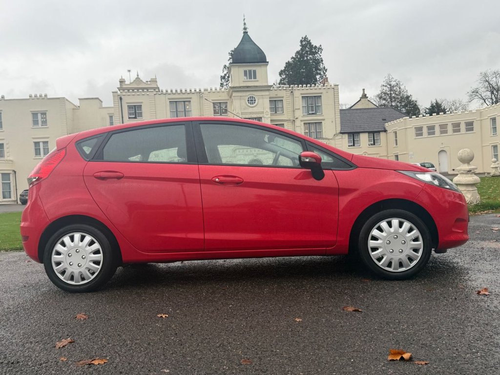 Used Ford Fiesta 2010 for sale - 76582805: Photo 3