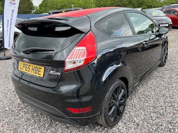 Used Ford Fiesta 2016 for sale - 78598005: Photo