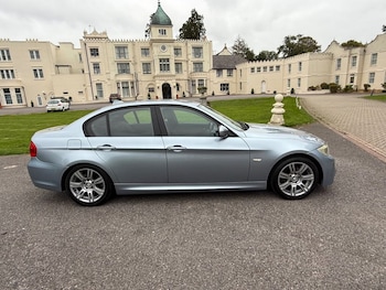 Used BMW 3 Series 2010 for sale - 76235999: Photo
