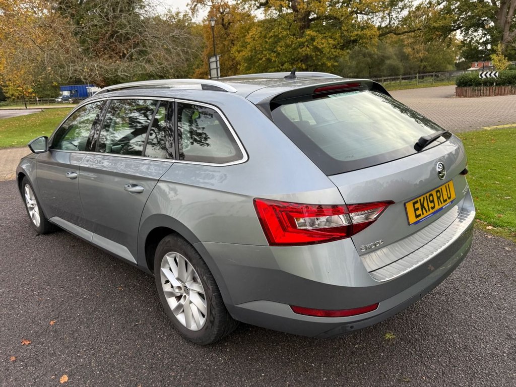 Used Skoda Superb 2019 for sale - 76454307: Photo 10