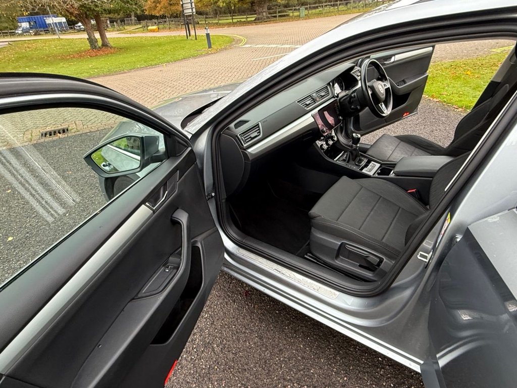 Used Skoda Superb 2019 for sale - 76454307: Photo 24