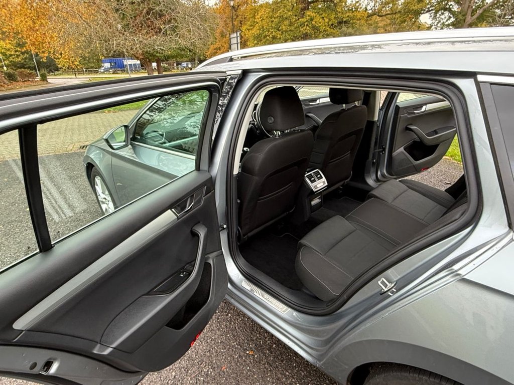 Used Skoda Superb 2019 for sale - 76454307: Photo 27