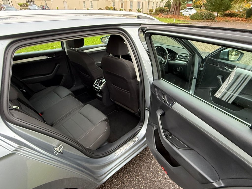 Used Skoda Superb 2019 for sale - 76454307: Photo 29