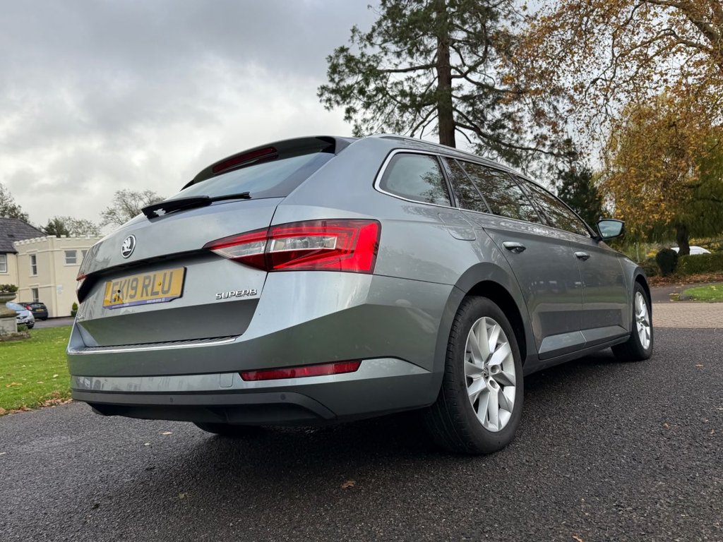 Used Skoda Superb 2019 for sale - 76454307: Photo 5