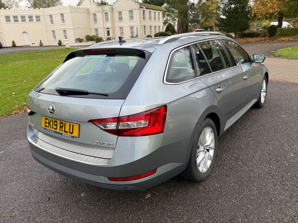 Used Skoda Superb 2019 for sale - 76454307: Photo 6