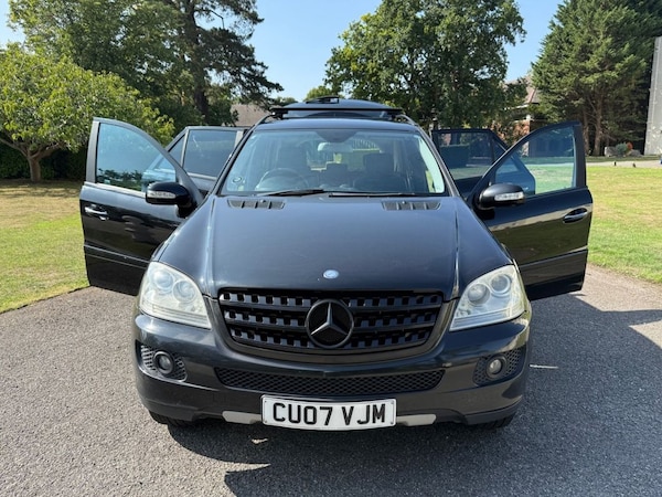Used Mercedes-Benz M-Class 2007 for sale - 75542696: Photo 10