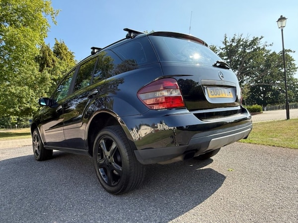Used Mercedes-Benz M-Class 2007 for sale - 75542696: Photo 8