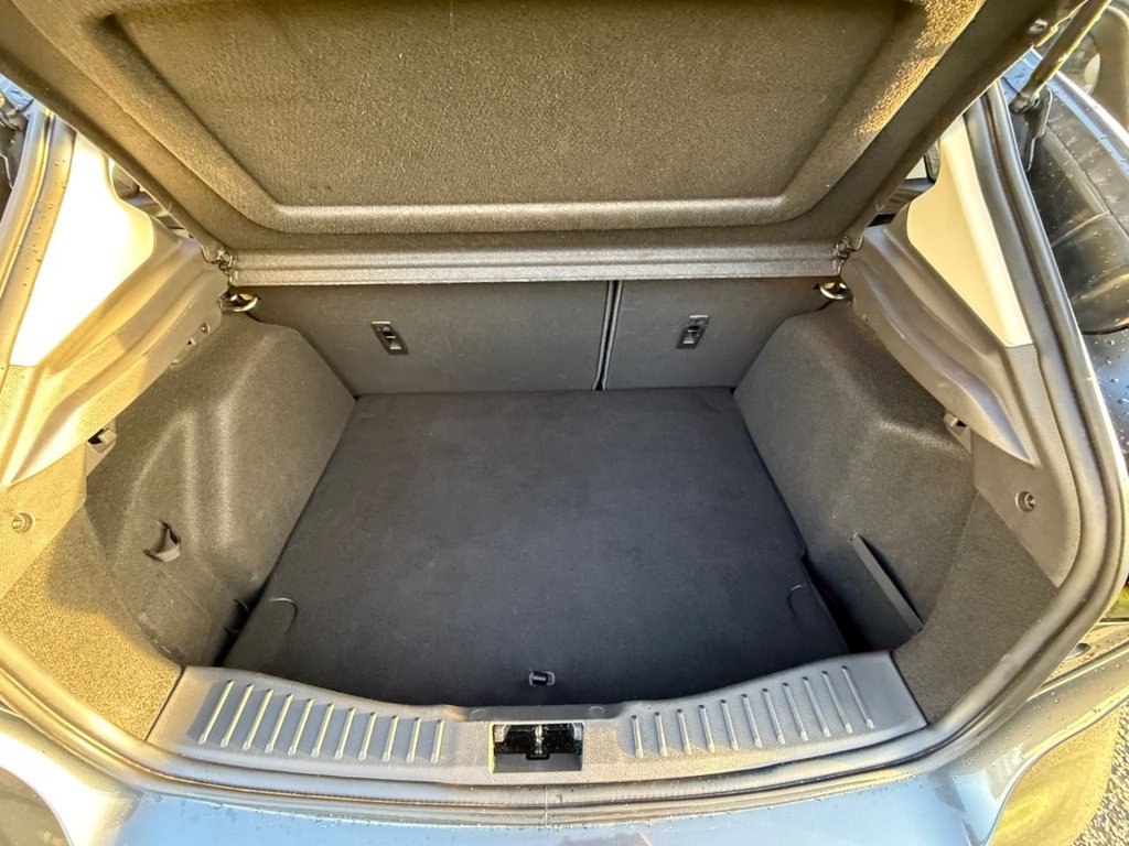 Used Ford Focus 2016 for sale - 76590904: Photo 11