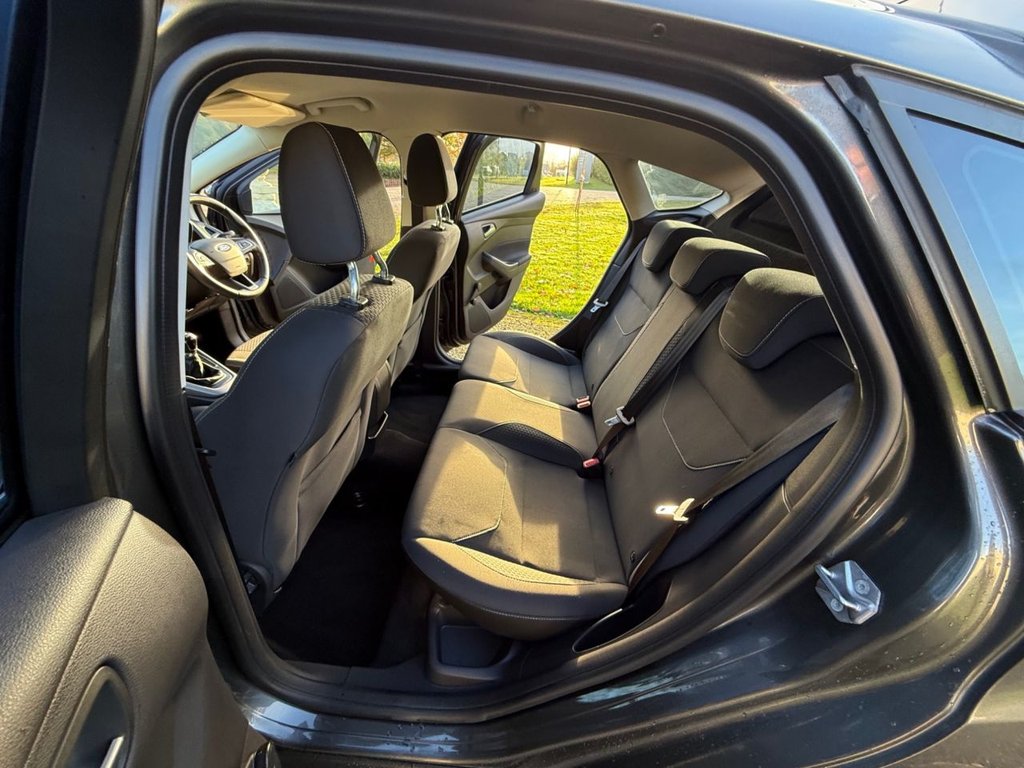 Used Ford Focus 2016 for sale - 76590904: Photo 15