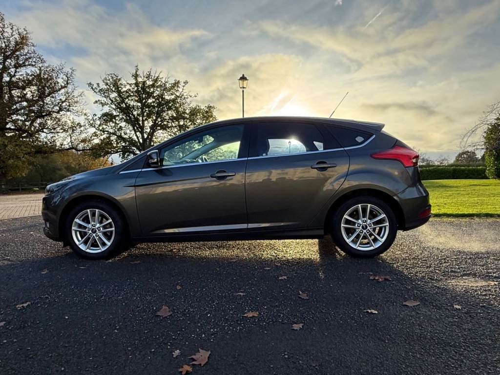 Used Ford Focus 2016 for sale - 76590904: Photo 5