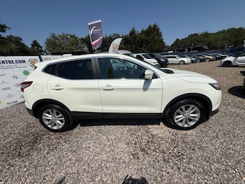 Used Nissan Qashqai 2014 for sale - 79358682: Photo