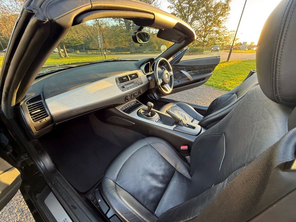 Used BMW Z4 2005 for sale - 76604839: Photo 18