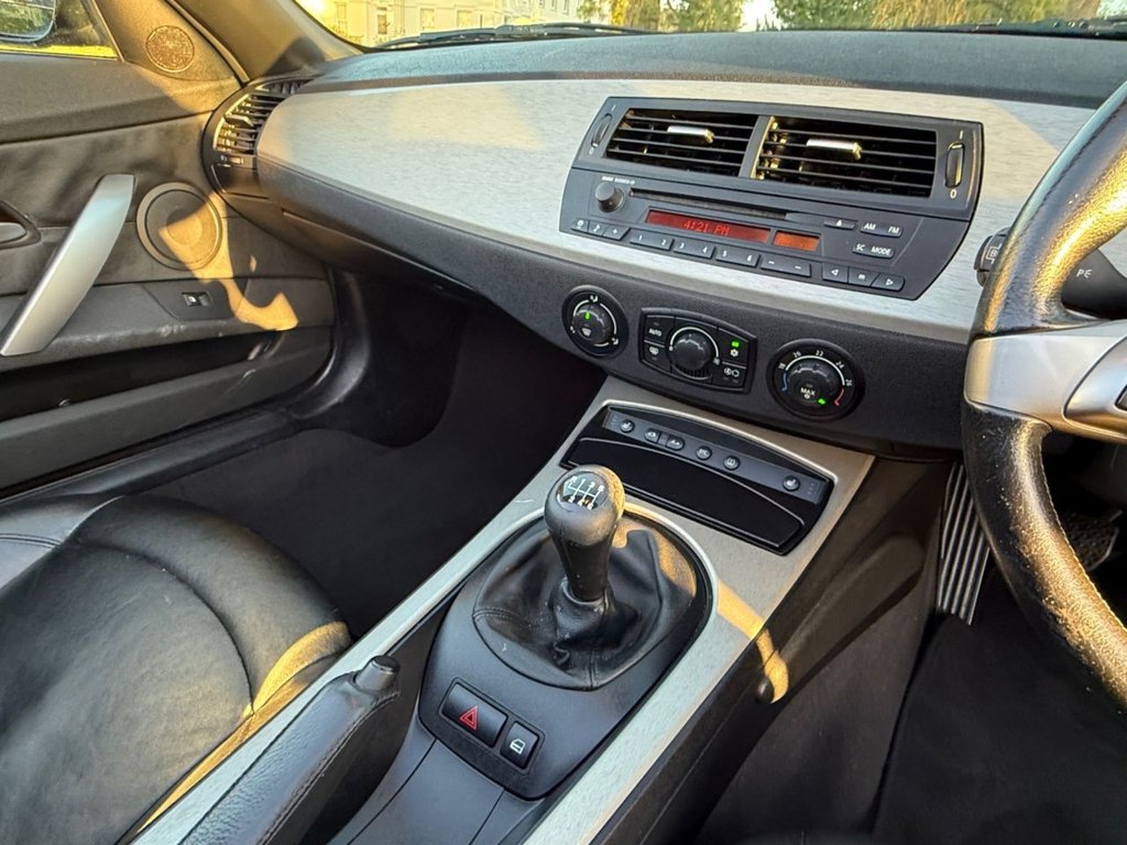 Used BMW Z4 2005 for sale - 76604839: Photo 21