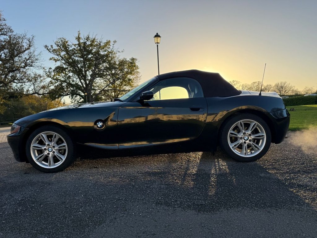 Used BMW Z4 2005 for sale - 76604839: Photo 9