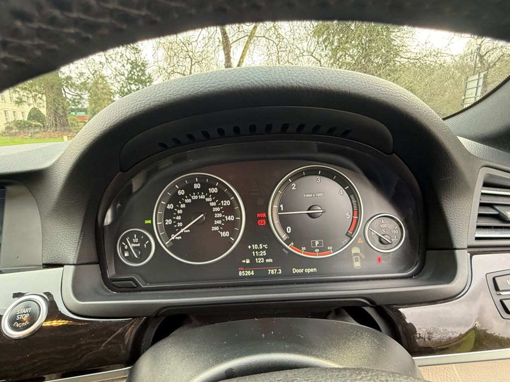 Used BMW 5 Series 2011 for sale - 77293298: Photo 27